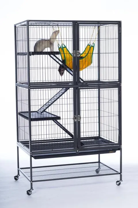 Prevue Feisty Ferret Home Floor Cage 31x20x55"