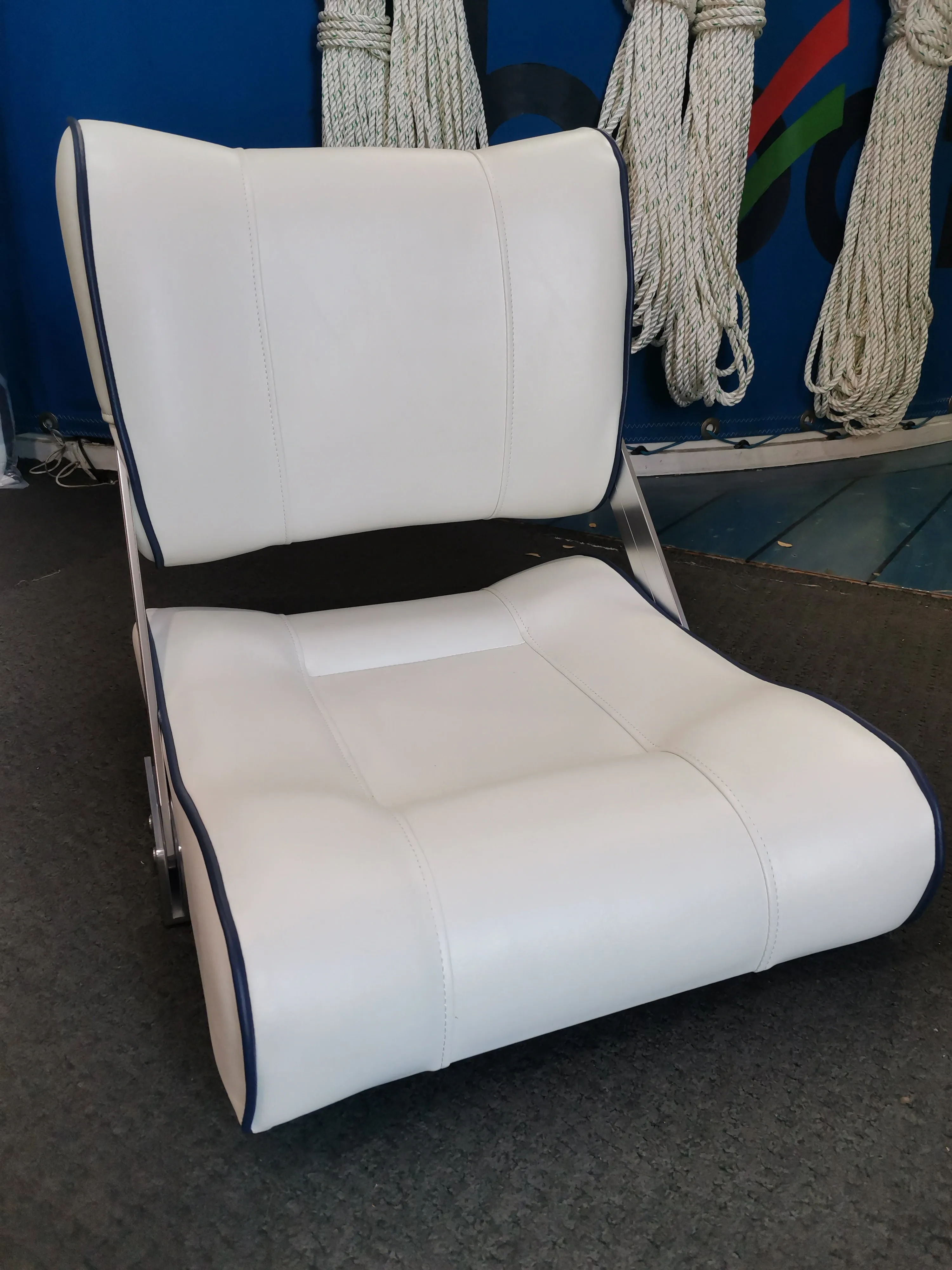 Reversible Seat Deluxe Fisherman