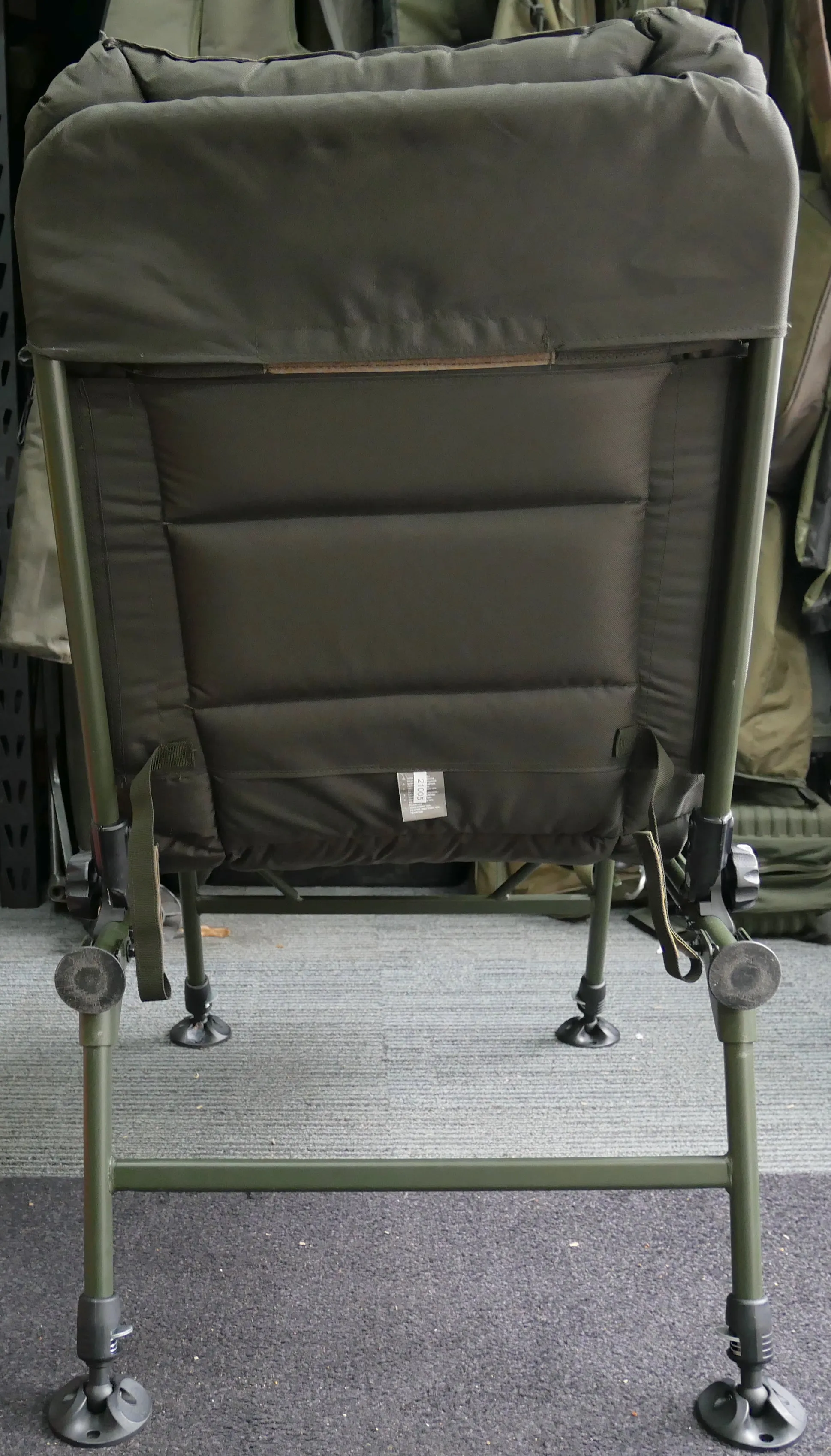 Solar Undercover Camo Session Chair