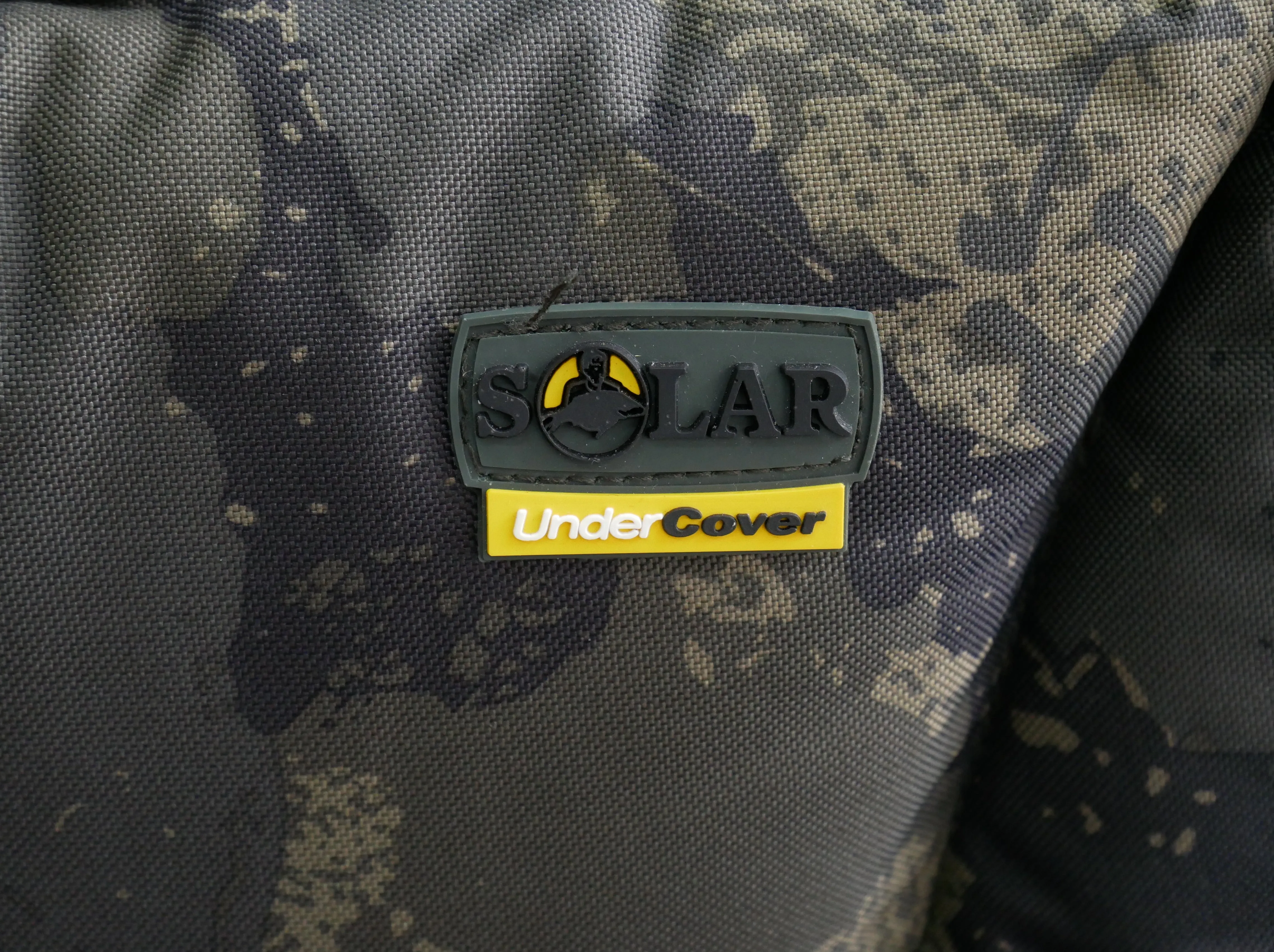 Solar Undercover Camo Session Chair