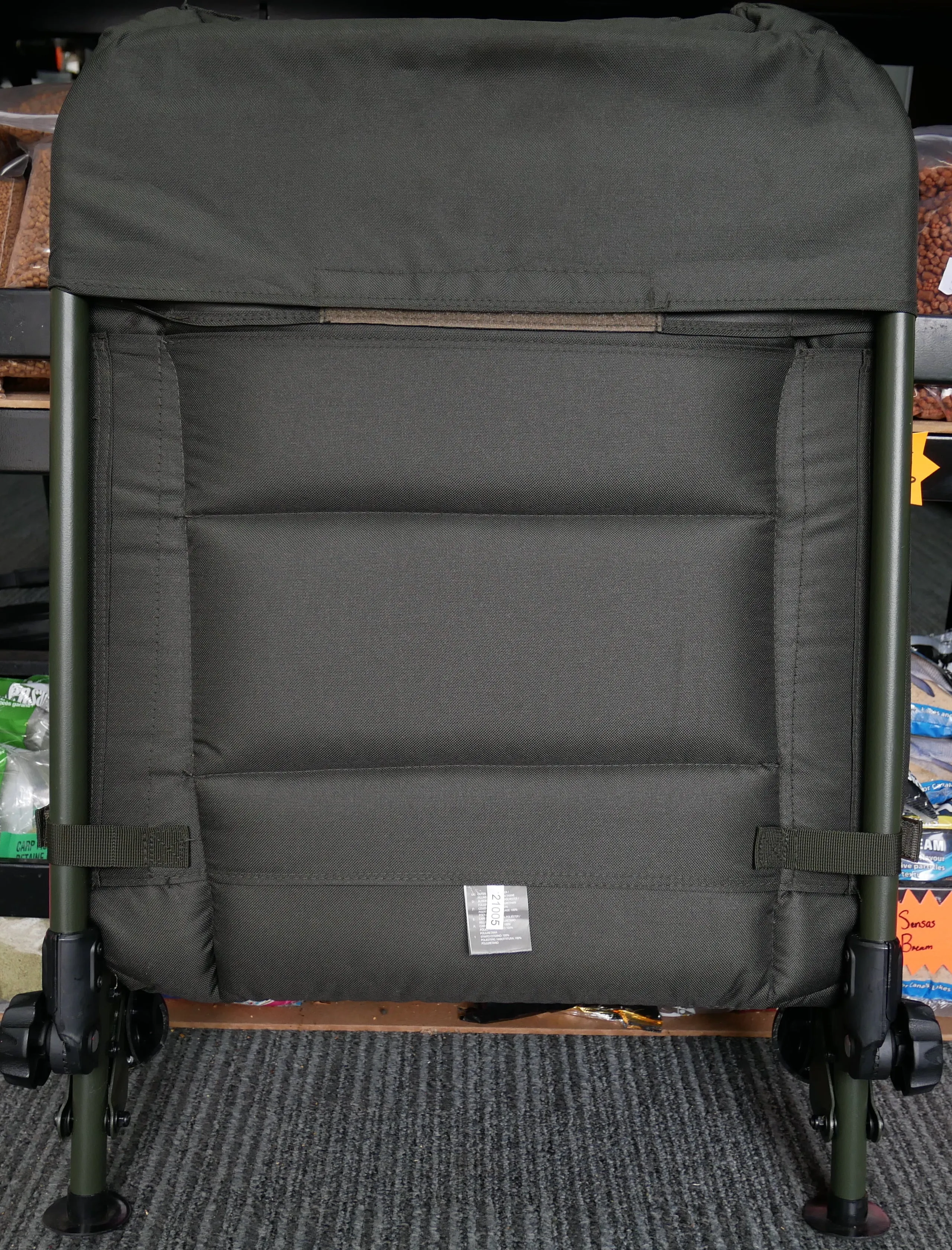 Solar Undercover Camo Session Chair