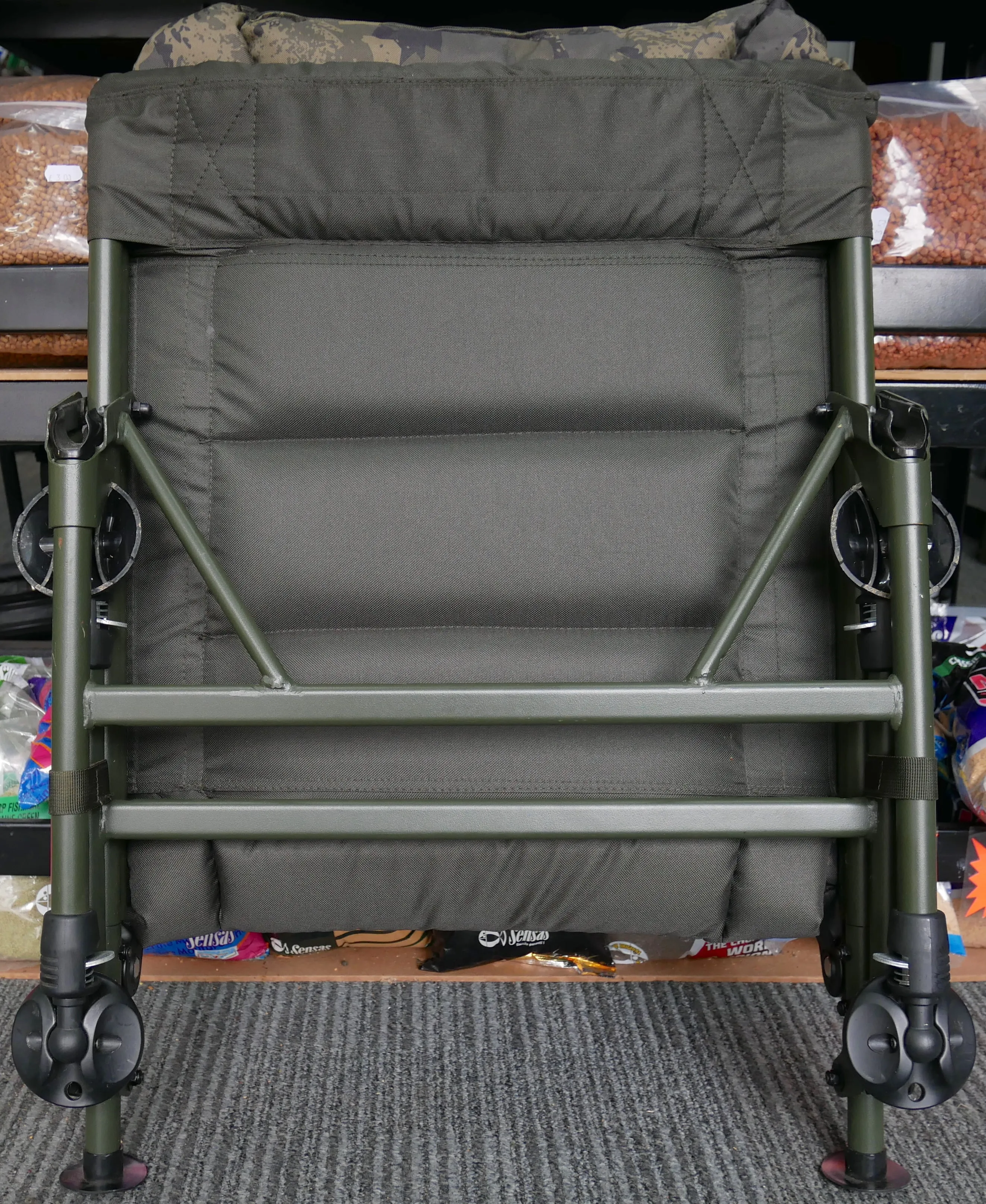 Solar Undercover Camo Session Chair