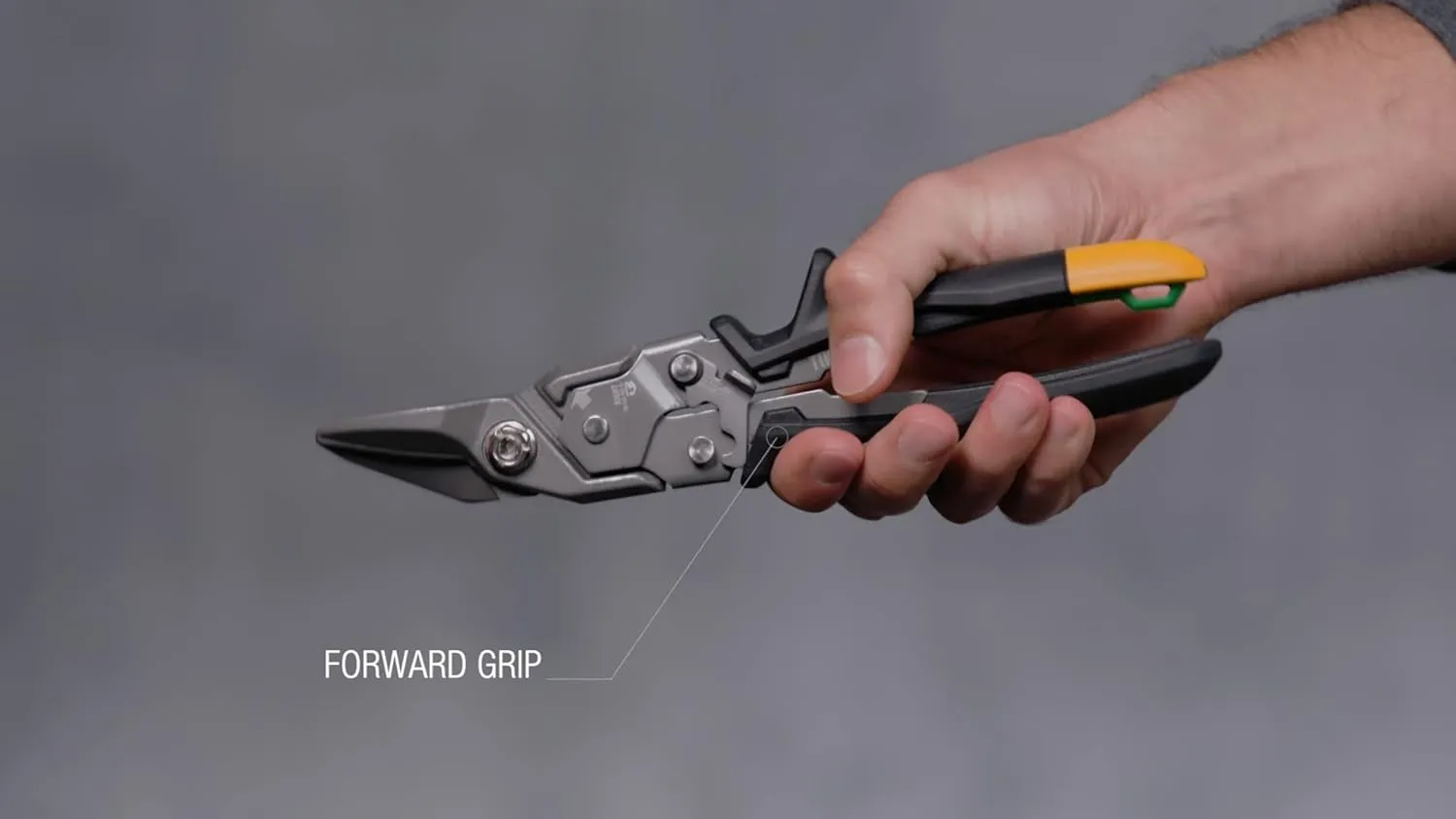 ToughBuilt - Right Cut Aviation Snips - One Handed Lock Operation - (TB-H4-60-R)
